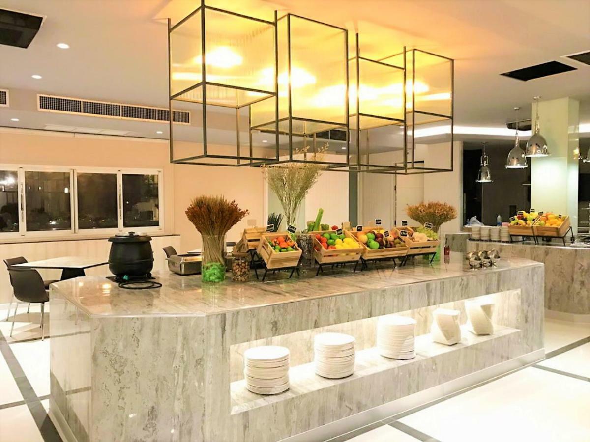 Soi 7 Apartment